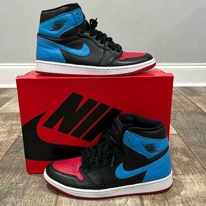 2020 Woman’s Air Jordan 1 High OG 'NC to Chi' size 11